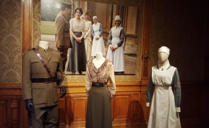 Нова виставка костюмів шоу Downton Abbey пройде в Чикаго