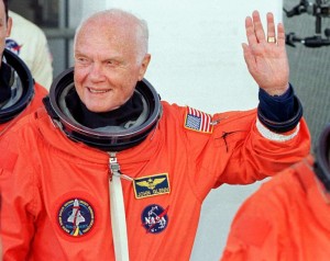 Джон Гленн, перший американець, що побував на орбіті Землі, помер у віці 95 років