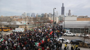В Чикаго тисячі вийшли на мітинг в Loop, а підприємства закрились на “День без іммігрантів”