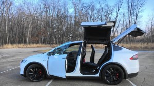 Нова модель Tesla X P100D – це просто мрія