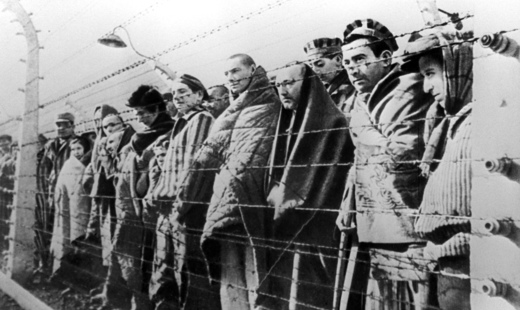 Узники концентрационного лагеря Освенцим