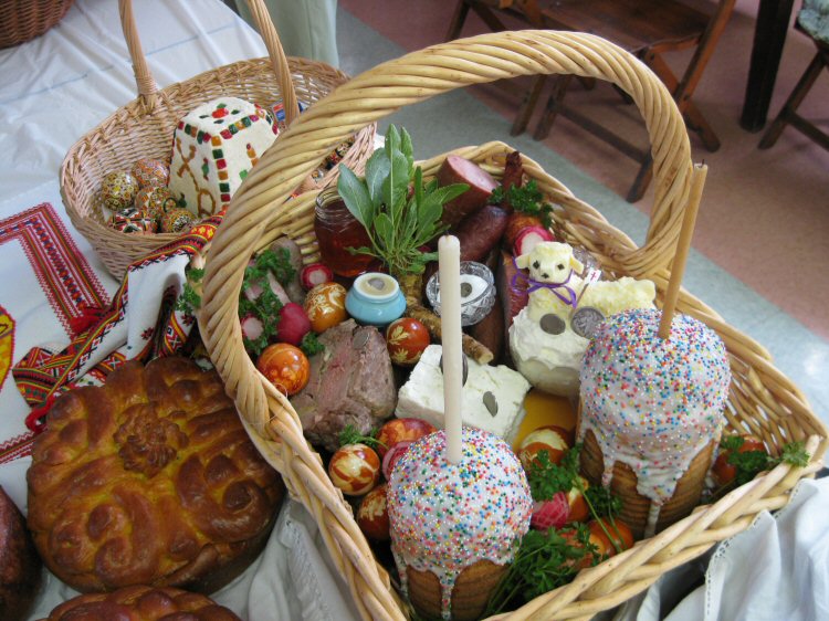 Ukrainian Traditions: Easter Food