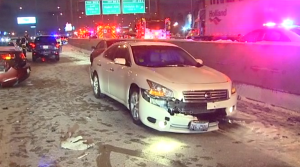 35 автомобілів потрапили в ланцюгові аварії на Kennedy Expressway; 7 осіб отримали поранення
