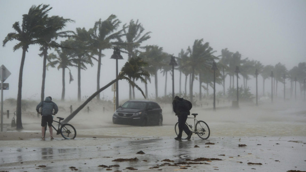 Ураган Ірма понищив Флориду