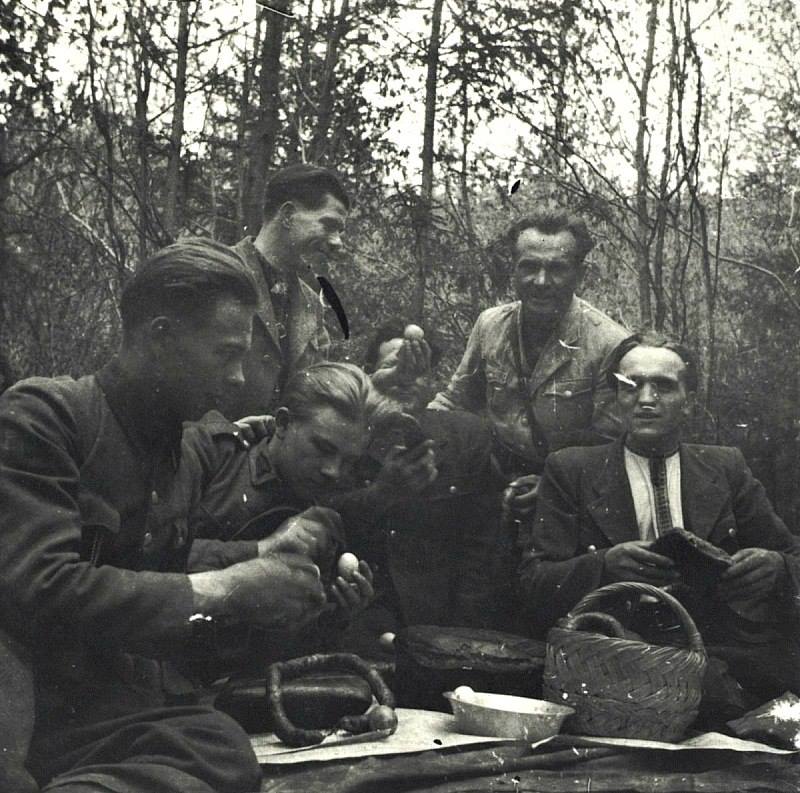 Як святкували Великдень вояки УПА в 1944-1950 роках (ФОТО)