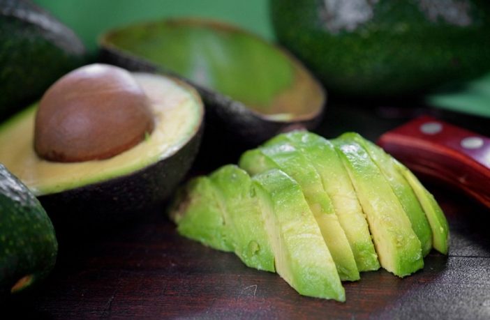 Якщо жінка з’їдає по одному авокадо в тиждень, її тіло починає трансформацію