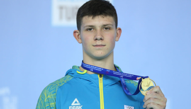 Справжній герой: 17-річний українець отримав 6 медалей на Чемпіонаті Європи серед юніорів