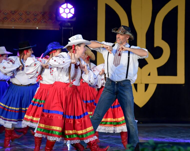 57-й фестиваль у Дофіні, Канада – велич та енергія живого українського дійства