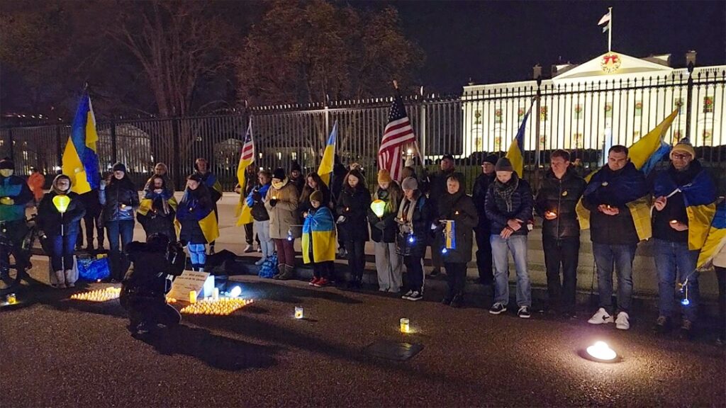 300 днів війни: українська діаспора в США влаштувала акцію пам’яті під Білим домом
