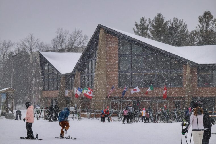 Найкращі місця Середнього Заходу для катання на лижах і сноубордах