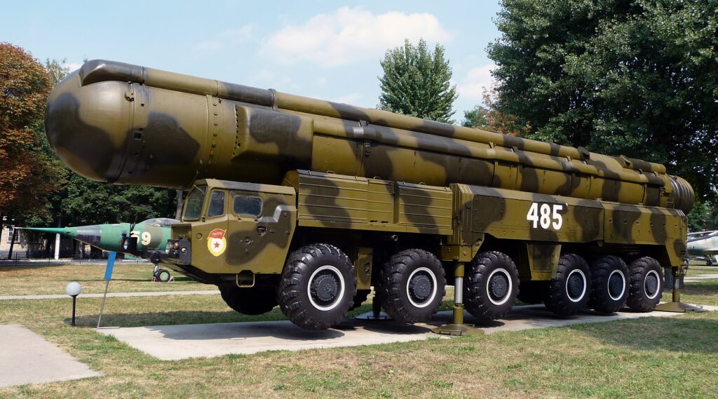 10 міфів про ядерне роззброєння України Міф 4: “В Україні була не ядерна зброя, а лише купа небезпечного брухту”