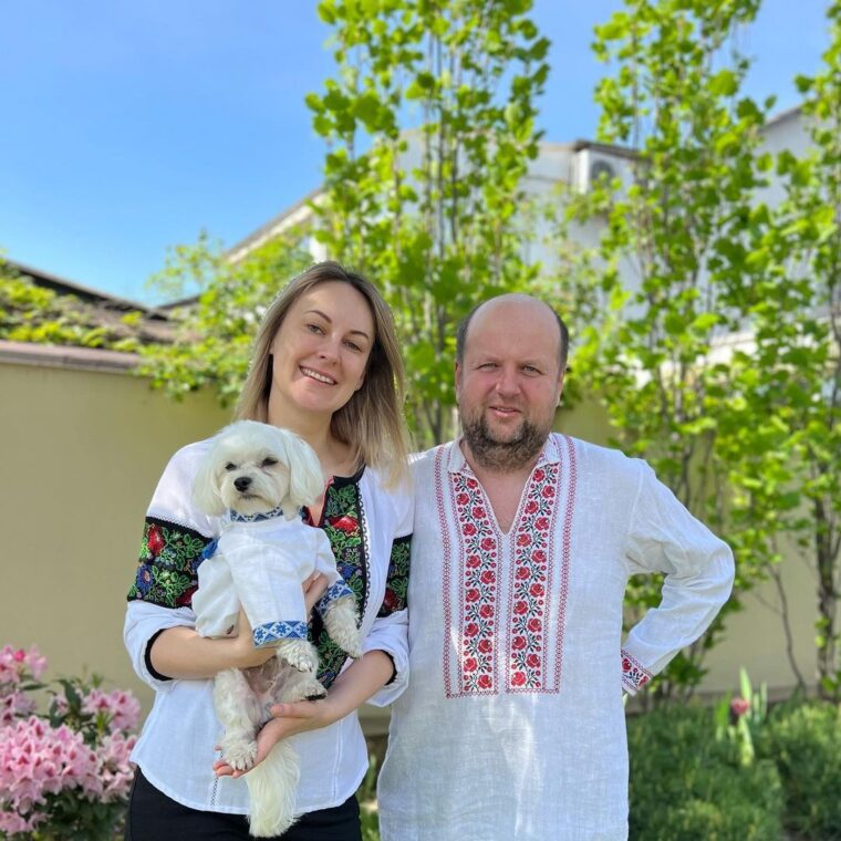 ВІКТОР БРОНЮК: “УСІ ВІЙНИ РАНО ЧИ ПІЗНО ЗАКІНЧУЮТЬСЯ&#8230;”