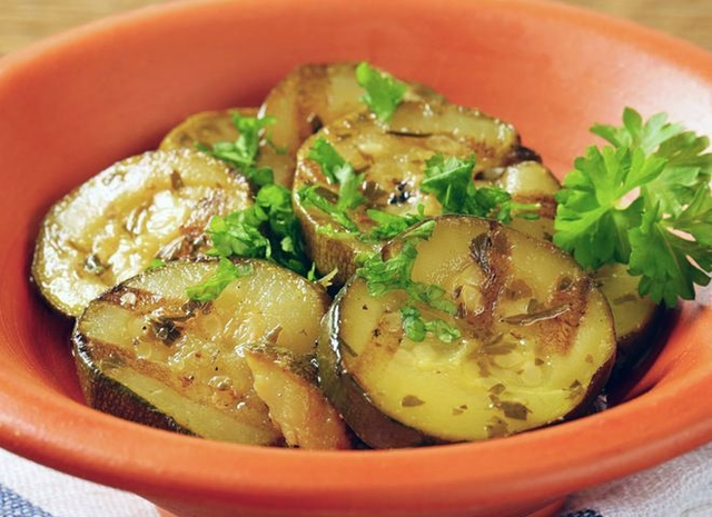 НАШ УЛЮБЛЕНИЙ КАБАЧОК