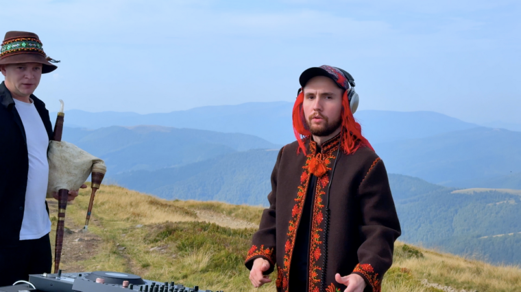 Найвища зйомка діджей-сету в Україні: новий альбом hOsT Gereshaska відзняли на висоті 1762 м