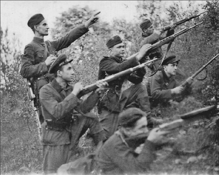 14 жовтня – День створення УПА, військово-політичної формації Українського визвольного руху, стратегічною метою якого було відновлення української державності