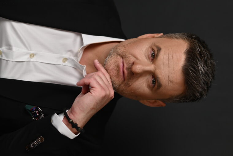 АНДРІЙ КАПРАЛЬ: “Я РОЗУМІЮ, ЧОМУ ХЛОПЦІ, ПОВЕРНУВШИСЬ З ВІЙНИ, НЕЧАСТО УСМІХАЮТЬСЯ”