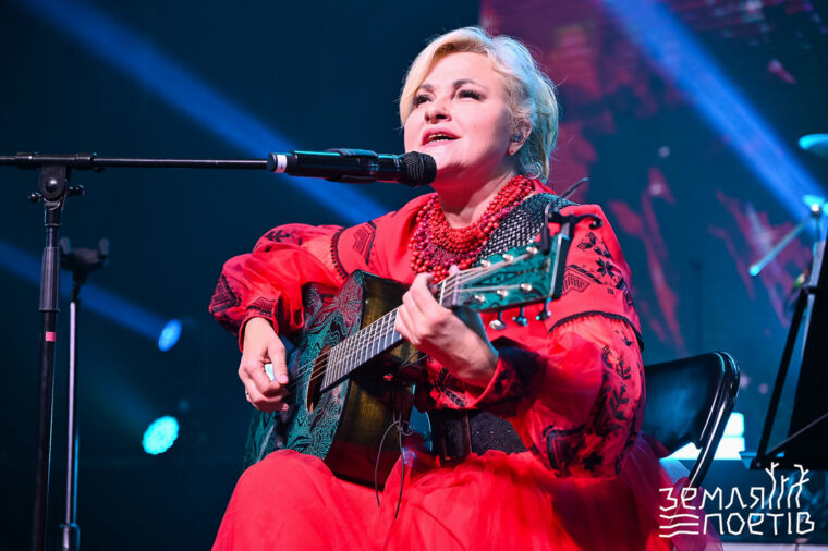 Українські поети збирають аншлаги: у Львові вдруге відбувся фестиваль «Земля Поетів»