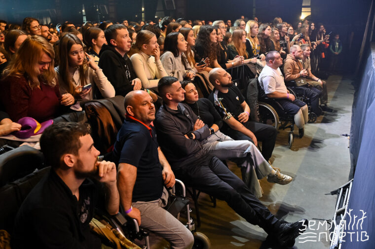 Українські поети збирають аншлаги: у Львові вдруге відбувся фестиваль «Земля Поетів»