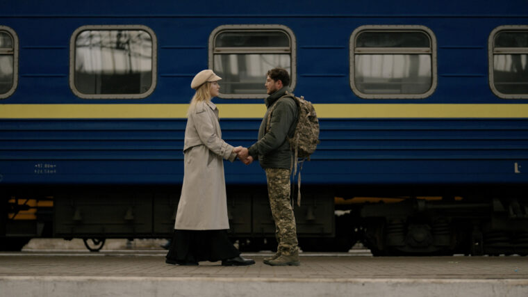 “Вона не знає молитви”: вражаюча історія кохання у новому кліпі Павла Табакова