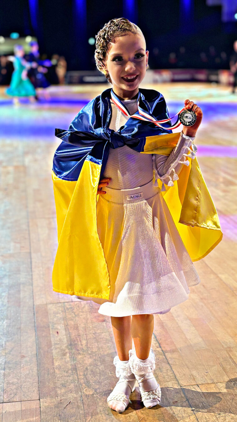 8-річна українка стала дворазовою віцечемпіонкою світу зі спортивних бальних танців
