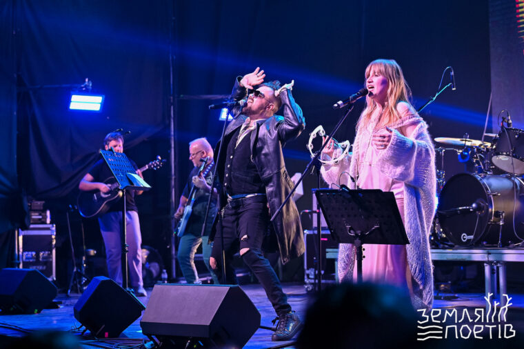 Українські поети збирають аншлаги: у Львові вдруге відбувся фестиваль «Земля Поетів»