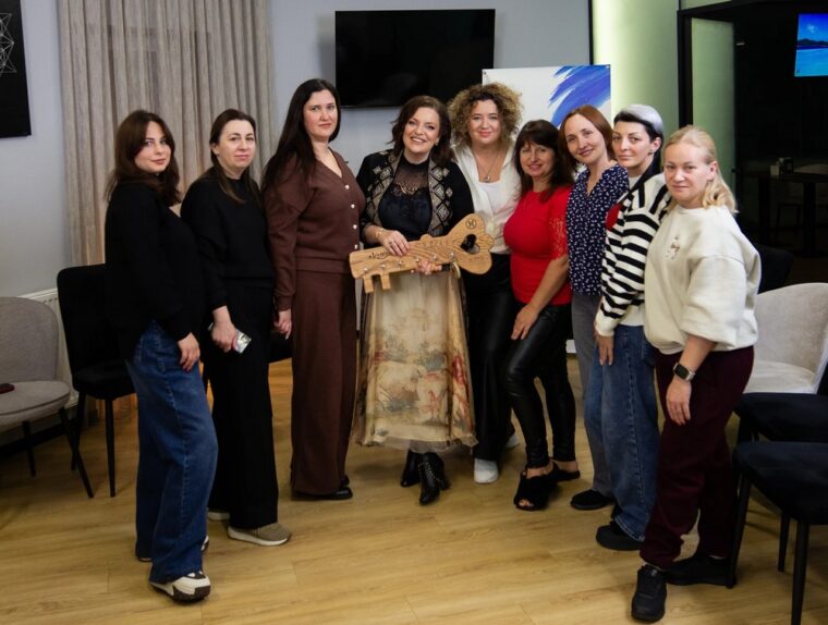 Відома українська психологиня Наталія Холоденко стала амбасадоркою проєкту Recovery Camp