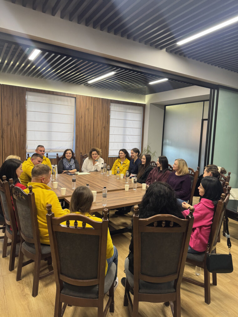 Відома українська психологиня Наталія Холоденко стала амбасадоркою проєкту Recovery Camp