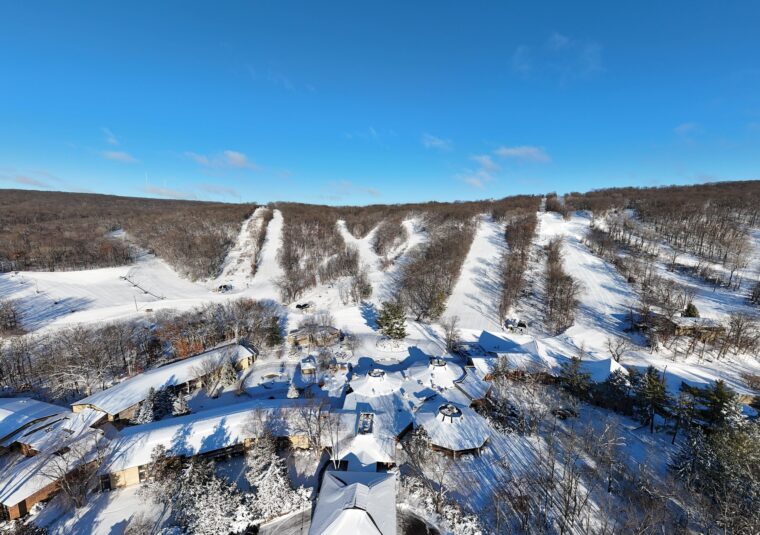 Вісім найкращих місць Середнього Заходу для катання на лижах і сноубордах