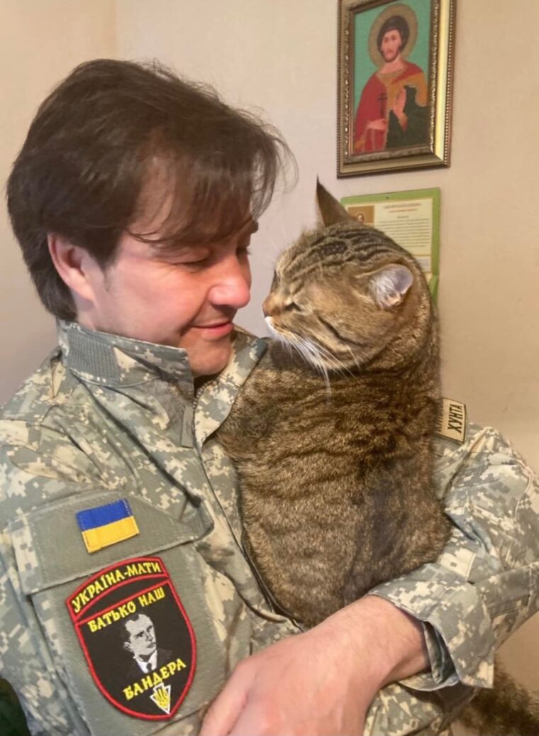 ЄВГЕН НИЩУК: &ldquo;СНАРЯД, ЩО ЛЕТІВ НАД НАМИ, ЯКИМОСЬ ДИВОМ НЕ ВИБУХНУВ&rdquo;