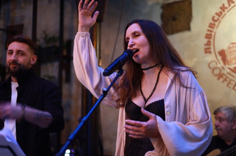 28 лютого Мар’яна Савка вперше покаже у Львові концерт-виставу «Таємний чат»