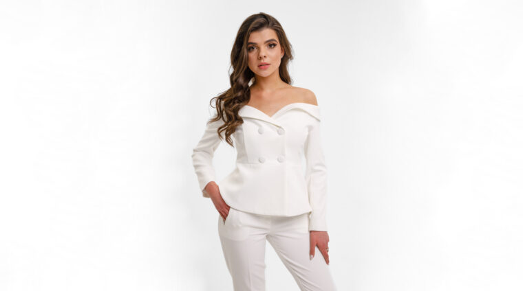 CHARIVNA: як крафтовий бренд одягу виживає в часи війни і конкурує з мас-маркетом