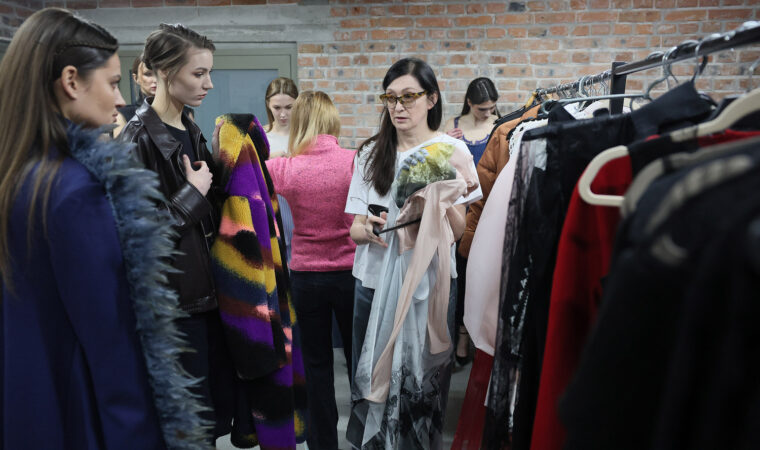 Любов і Воїни: Караванська представила у Львові перформенс-дефіле &laquo;Любов &mdash; це талісман&raquo;