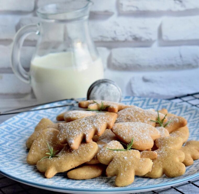 УЛЮБЛЕНІ ЛАСОЩІ НАШОГО ДИТИНСТВА