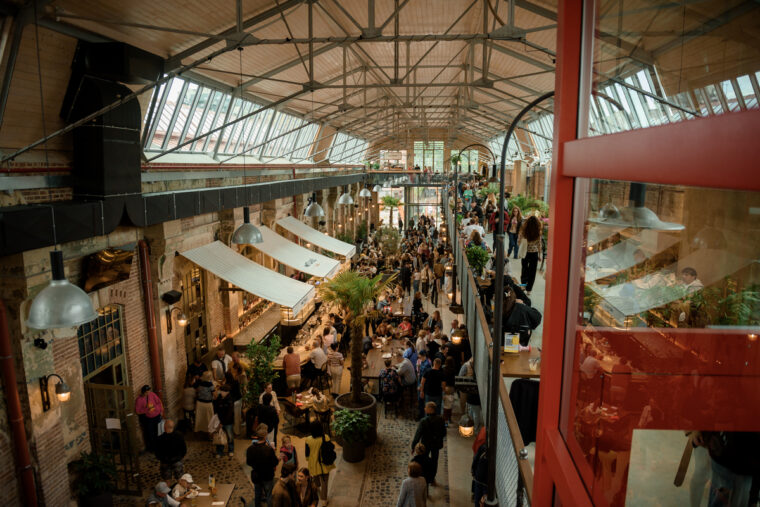 У Львові відкрився LEM Food Market &mdash; новий гастрономічний простір на території історичного депо